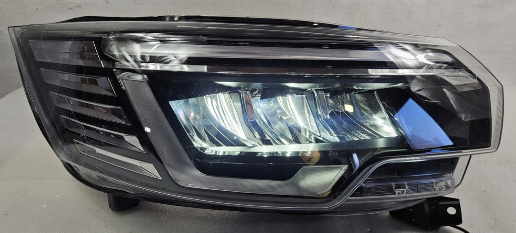Frontscheinwerfer Renault Trafic III 260102899R Rechts Scheinwerfer Headlight SCH3653115658rj