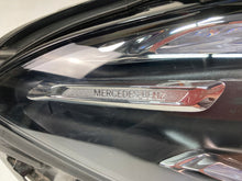 Load image into Gallery viewer, Frontscheinwerfer Mercedes-Benz Cla A1189068400 Rechts Scheinwerfer Headlight