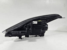 Laden Sie das Bild in den Galerie-Viewer, Frontscheinwerfer Kia Sportage 92102F1500 LED Rechts Scheinwerfer Headlight SCH9920374811bw
