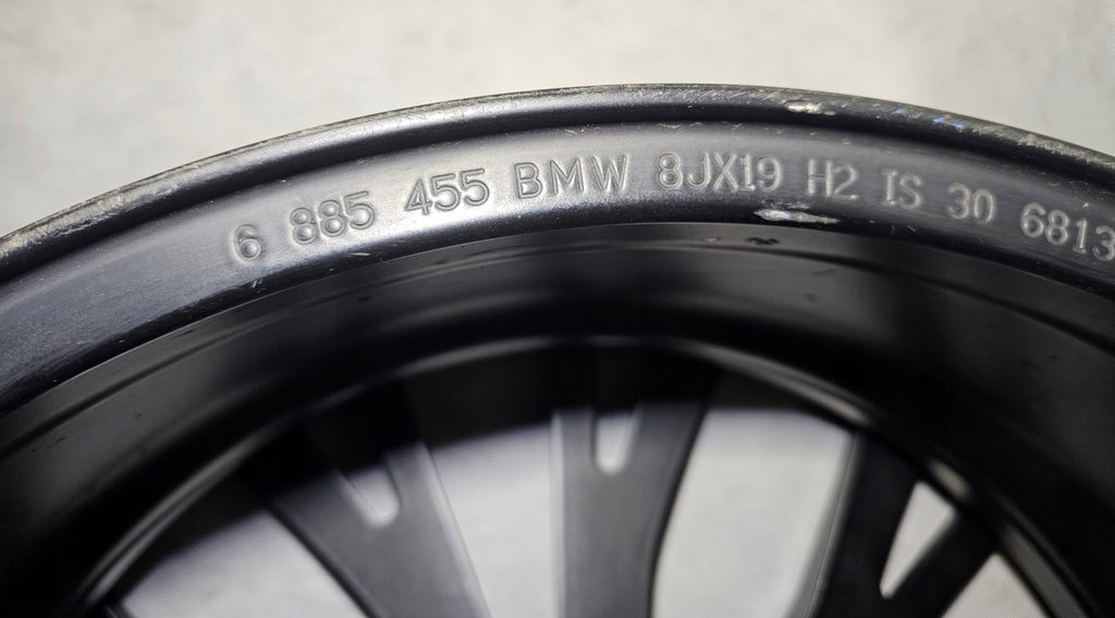 1x Alufelge 19 Zoll 8.0" 5x112 30ET 6885455 BMW 5 G31 G30 8 G16 G14 Rim Wheel FEL9049623907cb