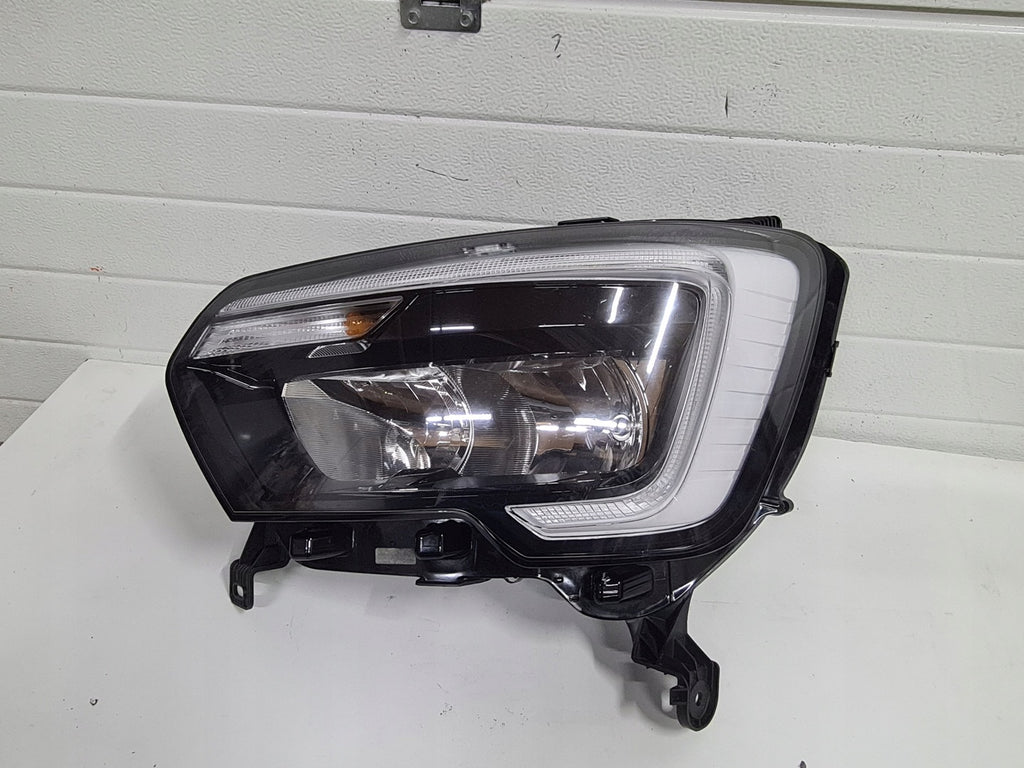 Frontscheinwerfer Renault Master 260607867R Links Scheinwerfer Headlight