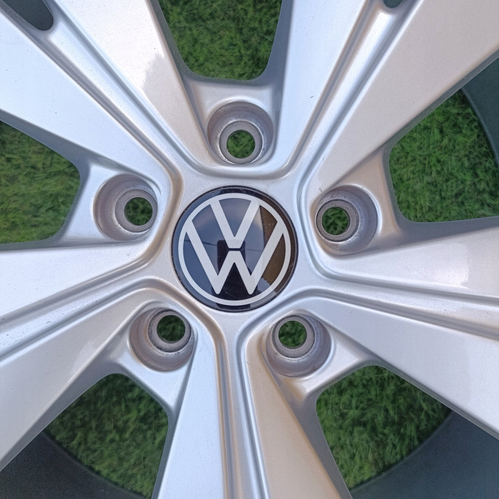 1x Alufelge 19 Zoll 7.5" 5x112 50ET 10A071499A 87169090 VW Id.3 Rim Wheel FEL9943308345ia