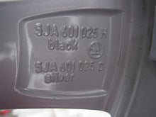 Laden Sie das Bild in den Galerie-Viewer, 1x Alufelge 17 Zoll 7.0" 5x112 46ET 5JA601025C Skoda Rapid Rim Wheel FEL6367385209ab