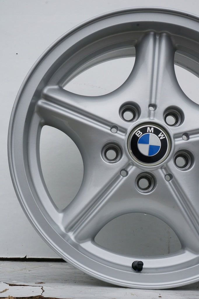 4x Alufelge 16 Zoll 7.0" 5x120 46ET 1092260 BMW Rim Wheel FEL2481880387ra