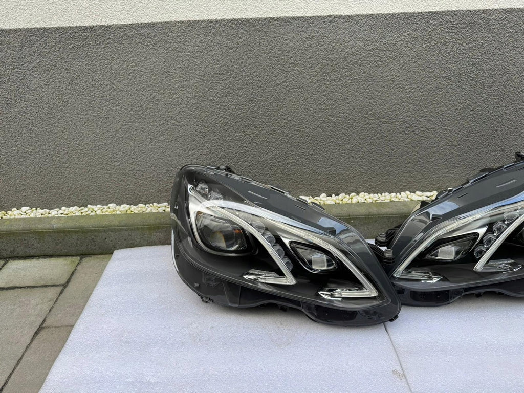 Frontscheinwerfer Mercedes-Benz W212 A2129063103 A2129063203 LED Ein Satz SCH3897964640ym