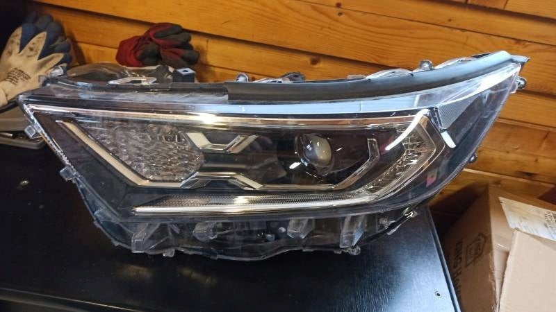 Frontscheinwerfer Toyota Rav V 4 LED Links Scheinwerfer Headlight SCH5113155809es