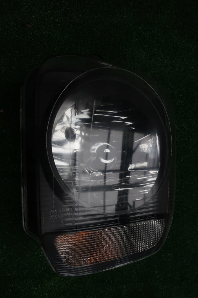 Frontscheinwerfer Suzuki Jimny 35100-82A30 Links Scheinwerfer Headlight