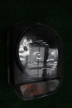 Load image into Gallery viewer, Frontscheinwerfer Suzuki Jimny 35100-82A30 Links Scheinwerfer Headlight