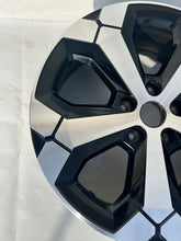 Laden Sie das Bild in den Galerie-Viewer, 1x Alufelge 18 Zoll 6.5" 5x114.3 32ET Glanz 403005630R Dacia Duster Rim Wheel FEL4211363954mf