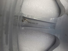 Load image into Gallery viewer, 1x Alufelge 16 Zoll 6.0" 4x108 23ET Glanz Silber 65466023 Peugeot Rim Wheel FEL7758854938iw