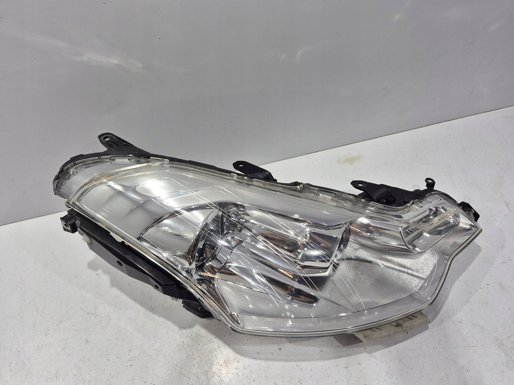 Frontscheinwerfer Citroën C-Crosser P7142R P7143R Xenon Rechts Headlight SCH8197850852if