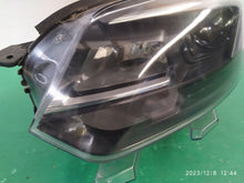 Load image into Gallery viewer, Frontscheinwerfer Opel Vivaro C Zafira Life 9832837680 Rechts oder Links