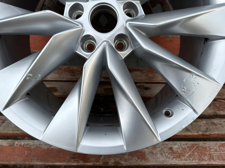 1x Alufelge 19 Zoll 8.0" 5x112 45ET 5LA601025 Skoda Enyaq Iv Rim Wheel FEL9746014173zf