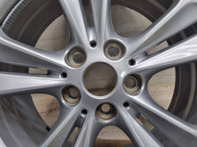 Load image into Gallery viewer, 1x Alufelge 17 Zoll 7.5" 5x112 52ET Glanz Silber 6856065 BMW X1 F48 Rim Wheel FEL7522074659ly