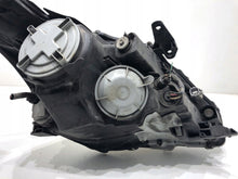 Laden Sie das Bild in den Galerie-Viewer, Frontscheinwerfer Toyota Avensis 81166-05310 Links Scheinwerfer Headlight SCH8464861949nv