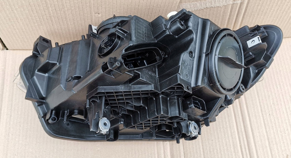 Frontscheinwerfer BMW 1 F21 F20 1EL010741-56 1ZS1745 Xenon Rechts Headlight