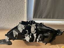 Laden Sie das Bild in den Galerie-Viewer, Frontscheinwerfer Peugeot 208 73312206 9833036180 LED Rechts Headlight