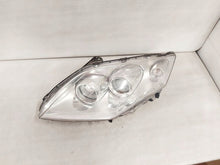 Laden Sie das Bild in den Galerie-Viewer, Frontscheinwerfer Renault Laguna III 260600033R Links Scheinwerfer Headlight