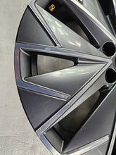Laden Sie das Bild in den Galerie-Viewer, 1x Alufelge 17 Zoll 6.5" 5x112 40ET 65S601025F Skoda Superb III Octavia Kodiaq FEL6498876516nc