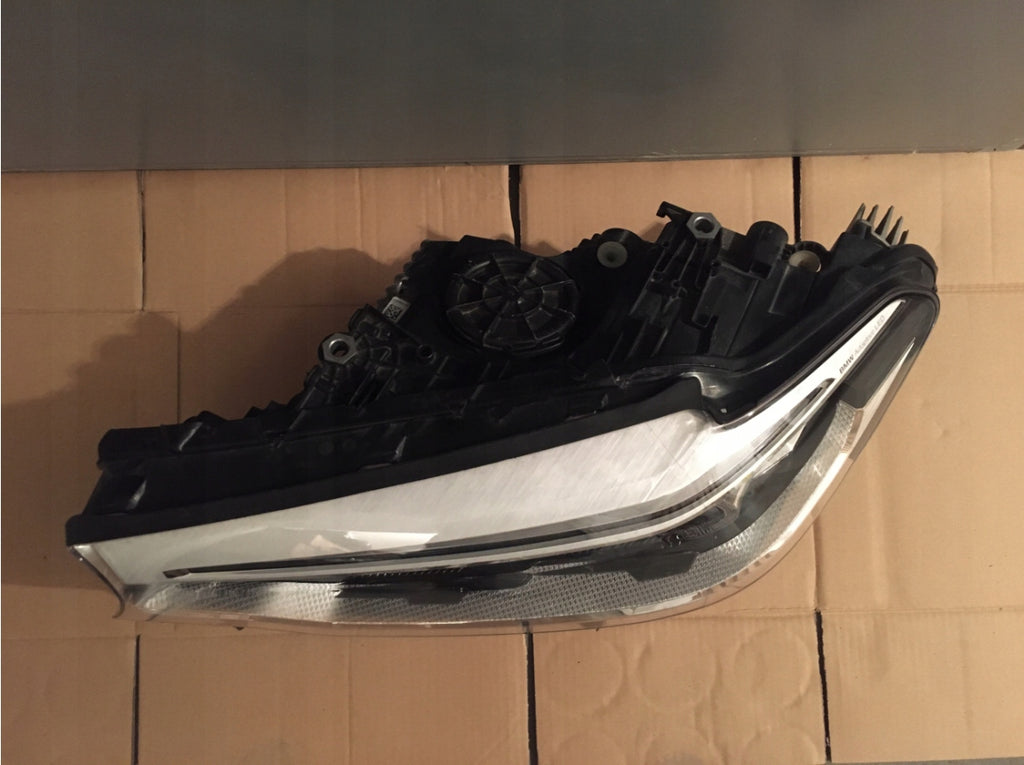 Frontscheinwerfer BMW G31 G30 7439209 LED Links Scheinwerfer Headlight SCH8131063937iq