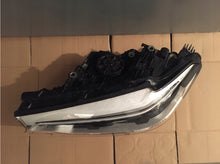 Load image into Gallery viewer, Frontscheinwerfer BMW G31 G30 7439209 LED Links Scheinwerfer Headlight SCH8131063937iq