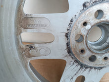 Laden Sie das Bild in den Galerie-Viewer, 1x Alufelge 18 Zoll 7.5&quot; 5x120 53ET 6750317-7 Land Rover Range Rim Wheel