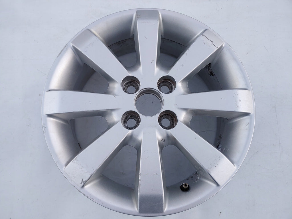 1x Alufelge 15 Zoll 5.5" 4x100 45ET Glanz Silber PZ406-B0674- Toyota Yaris