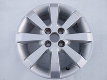 Load image into Gallery viewer, 1x Alufelge 15 Zoll 5.5&quot; 4x100 45ET Glanz Silber PZ406-B0674- Toyota Yaris