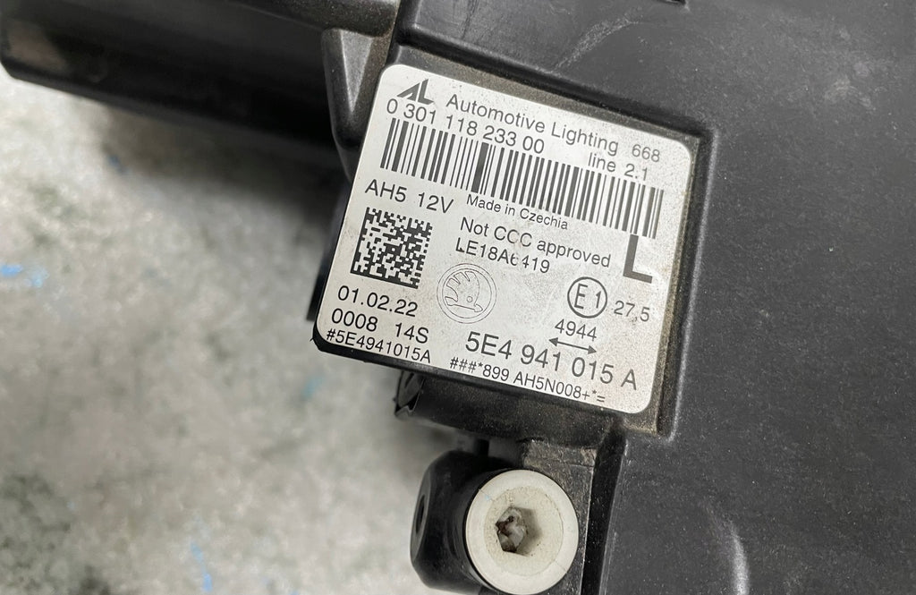 Frontscheinwerfer Skoda Octavia 5E4941015A LED Links Scheinwerfer Headlight SCH4120150190ej
