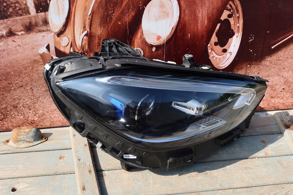 Frontscheinwerfer Mercedes-Benz W206 A2069068003 LED Rechts Headlight SCH8266500799zw