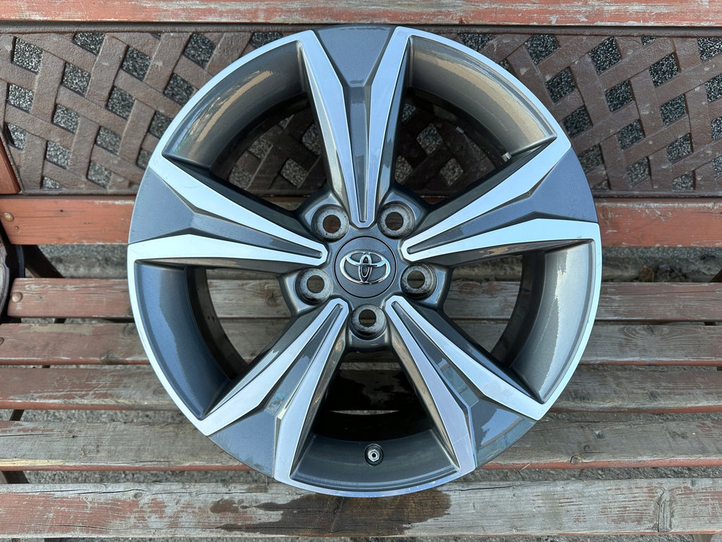 1x Alufelge 17 Zoll 6.5" 5x114.3 45ET PW4571001MG Toyota C-Hr Rim Wheel