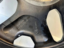 Laden Sie das Bild in den Galerie-Viewer, 1x Alufelge 17 Zoll 403001973R Renault Captur Rim Wheel FEL5794029739mg