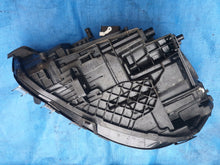 Laden Sie das Bild in den Galerie-Viewer, Frontscheinwerfer Mercedes-Benz Cla A1189062600 LED Rechts Headlight SCH3653870984ls