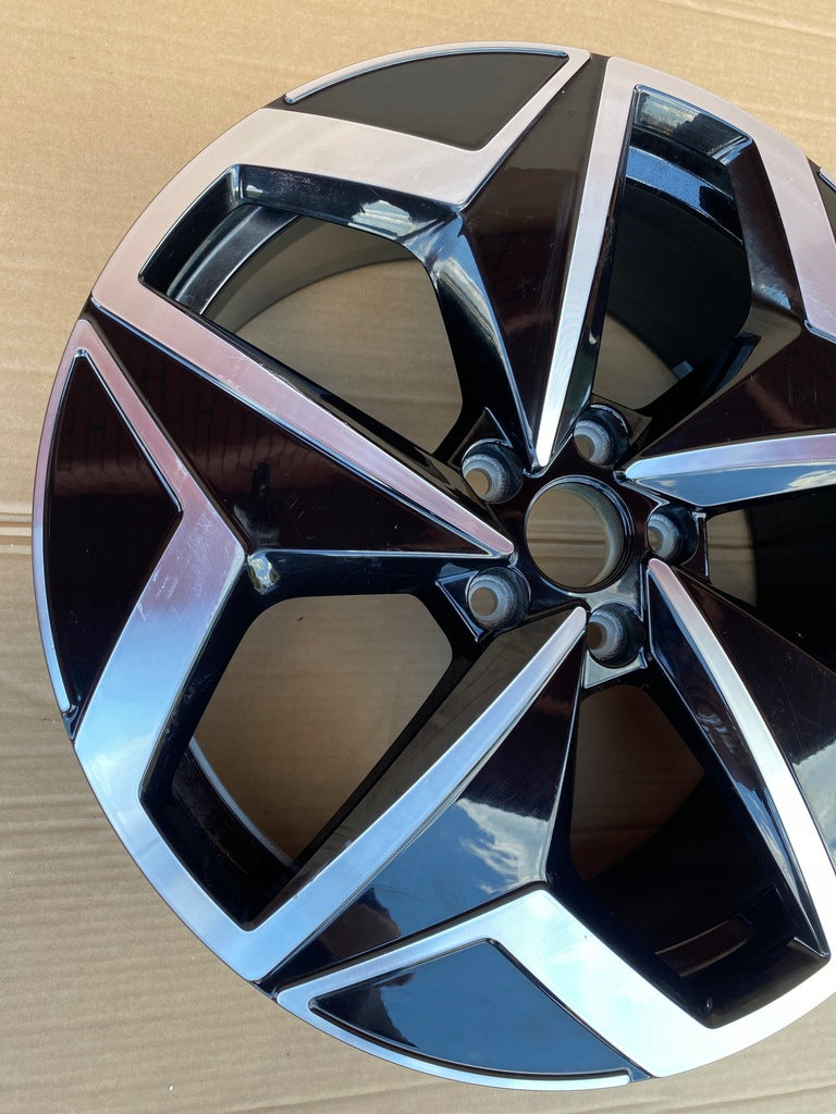 1x Alufelge 19 Zoll 7.5" 5x112 50ET Glanz Schwarz 10A601025 Vw Rim Wheel FEL3728872083ed