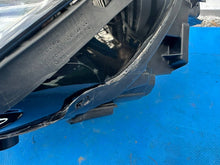 Laden Sie das Bild in den Galerie-Viewer, Frontscheinwerfer Audi A3 8V0941033 Links Scheinwerfer Headlight SCH2484646272ld