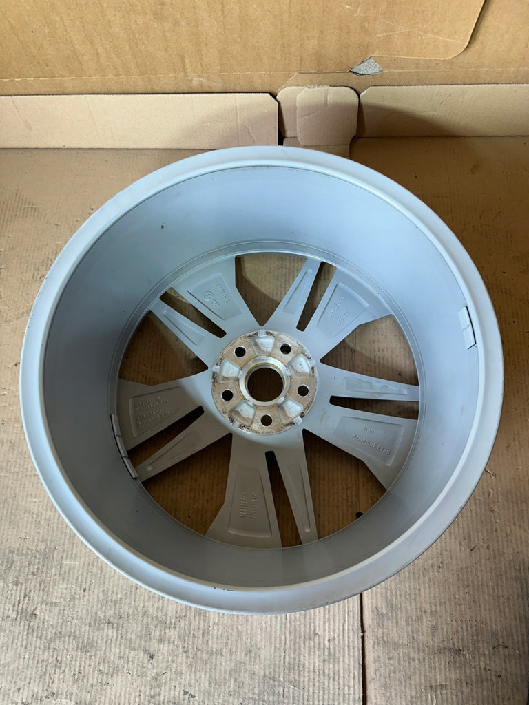 1x Alufelge 19 Zoll 8.0" 5x112 45ET Glanz Silber 5LA601025B Skoda Enyaq FEL4399733341me