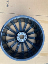 Laden Sie das Bild in den Galerie-Viewer, 1x Alufelge 19 Zoll 7.5" 5x112 49ET A1774011600 Mercedes-Benz W177 Rim Wheel FEL5382817406jj