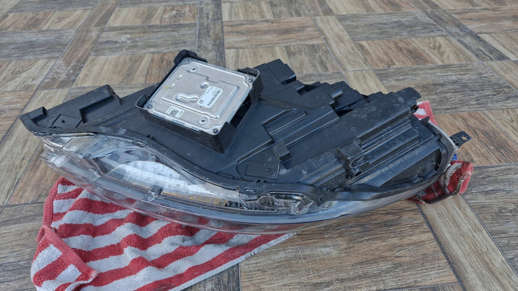 Frontscheinwerfer Ford Kuga LV4B-13E014-FE LED Rechts Scheinwerfer Headlight SCH2313024609rz