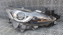 Laden Sie das Bild in den Galerie-Viewer, Frontscheinwerfer Mazda III BHT6-51030 XENON Rechts Scheinwerfer Headlight