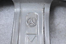 Load image into Gallery viewer, 1x Alufelge 17 Zoll 7.5&quot; 5x112 42ET A1724011402 Mercedes-Benz Slc R172 Slk