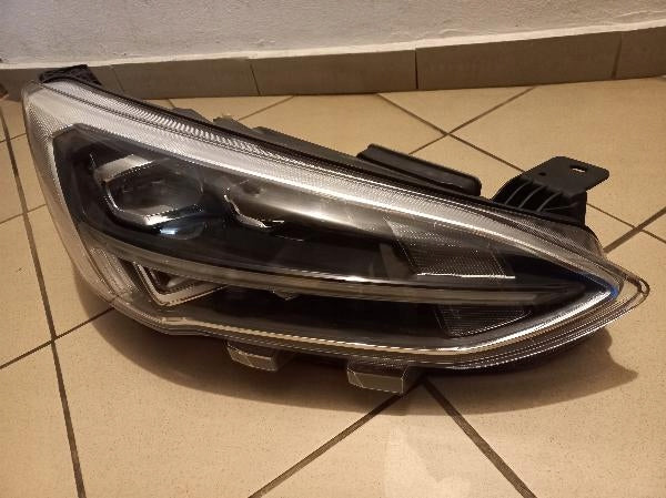 Frontscheinwerfer Ford Focus JX7B-13E014-AD LED Rechts Scheinwerfer Headlight