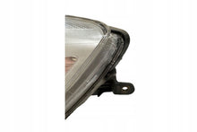 Load image into Gallery viewer, Frontscheinwerfer Toyota Yaris 89902763 Rechts Scheinwerfer Headlight SCH6799178767bz