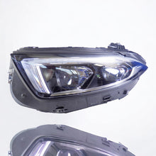 Laden Sie das Bild in den Galerie-Viewer, Frontscheinwerfer Mercedes-Benz Cls C257 A2579062902 2579062902 LED Links