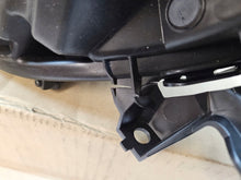 Load image into Gallery viewer, Frontscheinwerfer Mitsubishi Eclipse Cross EDM922-06010 Ein Satz Headlight SCH7191285206uz