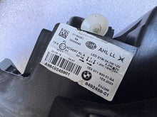 Laden Sie das Bild in den Galerie-Viewer, Frontscheinwerfer BMW 1 F21 F20 8492459 8739576 Ein Satz Scheinwerfer Headlight SCH6798484050vb