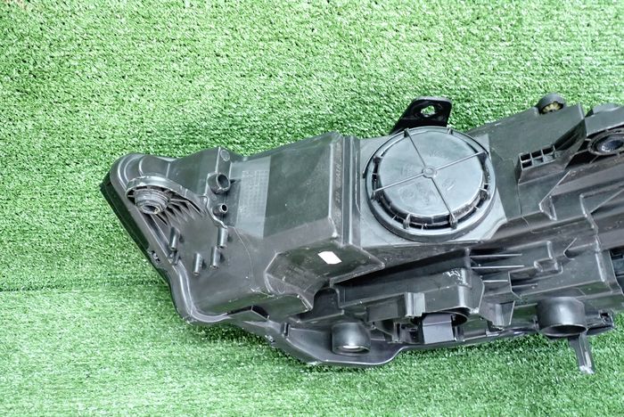 Frontscheinwerfer Audi A3 8V0941006E Rechts Scheinwerfer Headlight SCH2058087129nn