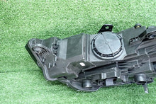 Load image into Gallery viewer, Frontscheinwerfer Audi A3 8V0941006E Rechts Scheinwerfer Headlight SCH2058087129nn