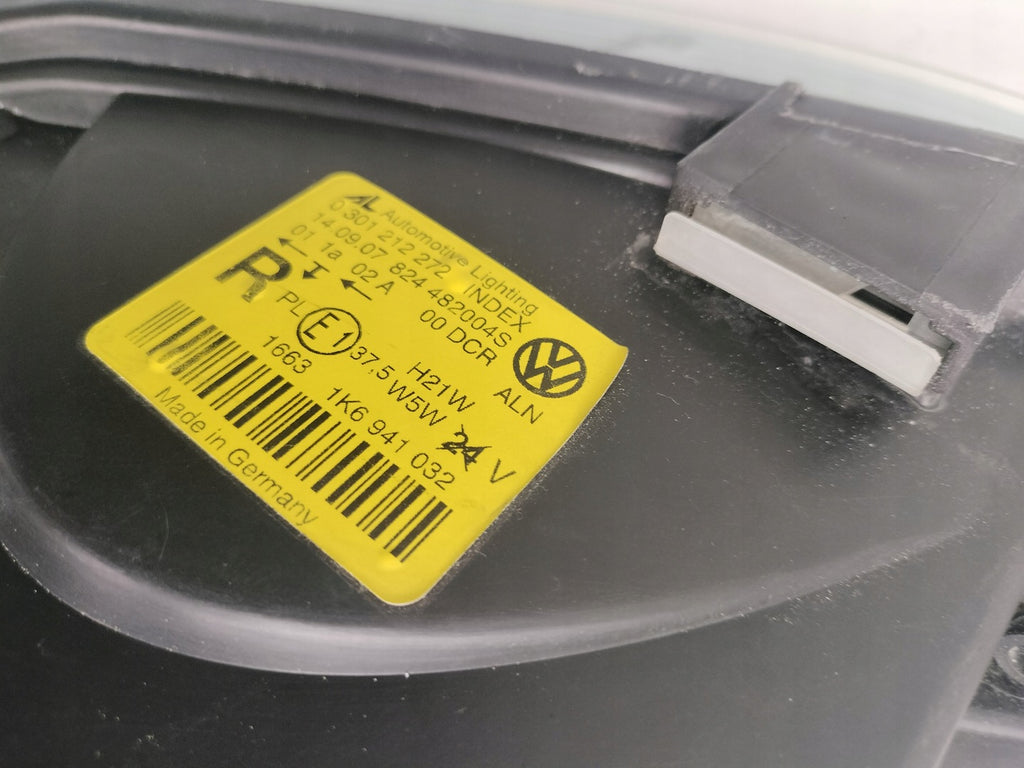 Frontscheinwerfer VW Golf V 1K6941032 Rechts Scheinwerfer Headlight SCH1635246877xx