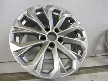 Load image into Gallery viewer, 1x Alufelge 17 Zoll 7.5&quot; 5x112 38ET 8W0601025L Audi A4 Rim Wheel