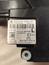 Laden Sie das Bild in den Galerie-Viewer, Frontscheinwerfer Skoda Octavia IV 5E4941015A Links Scheinwerfer Headlight SCH2370873204es